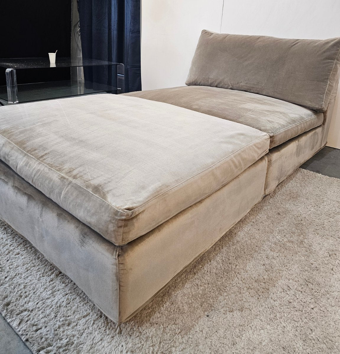 Chaise Longue Velvet Taupe - Hotel Chique