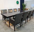 Royale Eettafel Eric Kuster Donkerbruin + Gratis Stoelen
