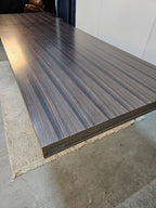 Royale Eettafel Eric Kuster Donkerbruin + Gratis Stoelen